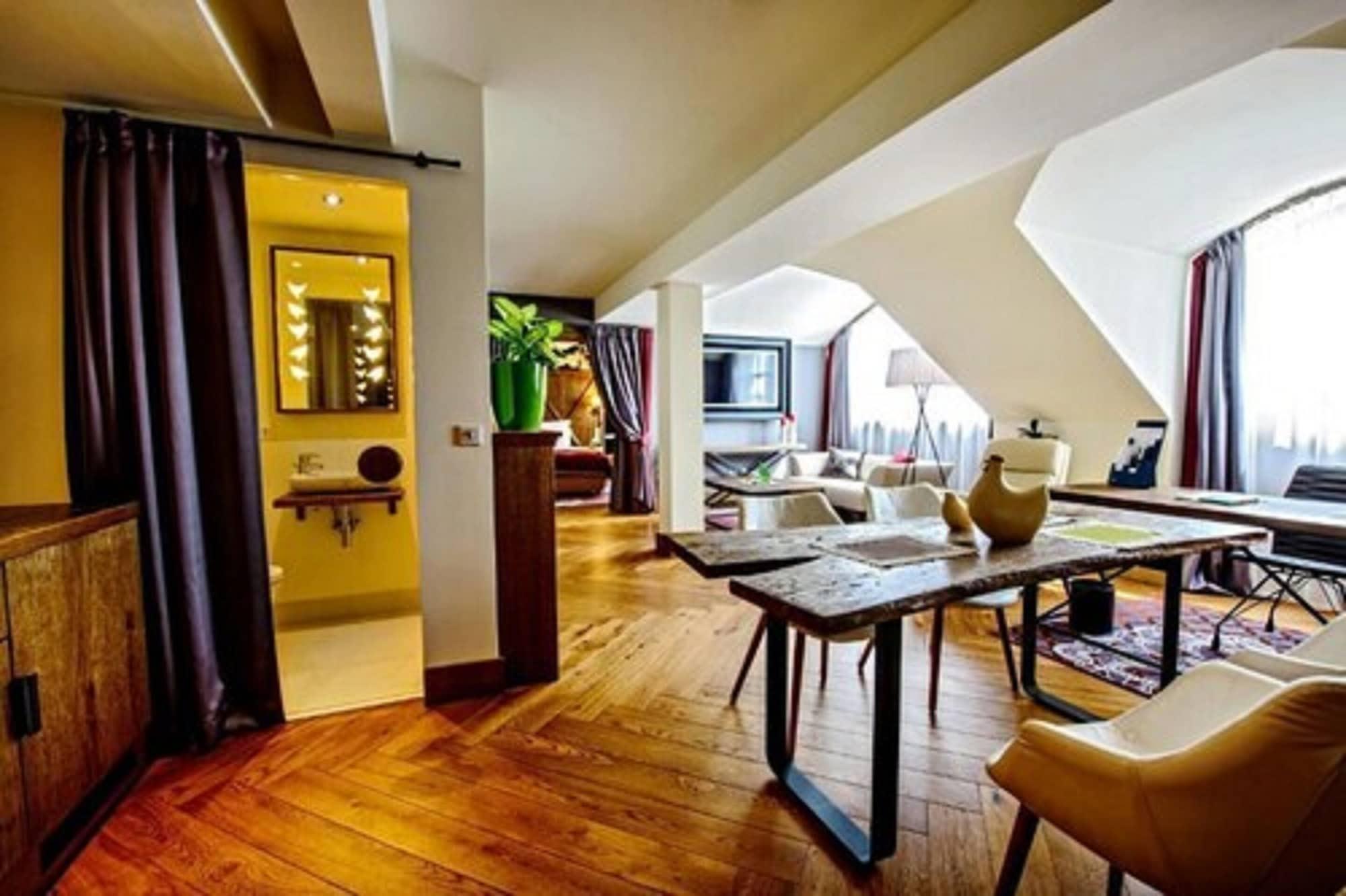 Hotel Bristol Tradition And Luxury Rzeszow Dış mekan fotoğraf Suite