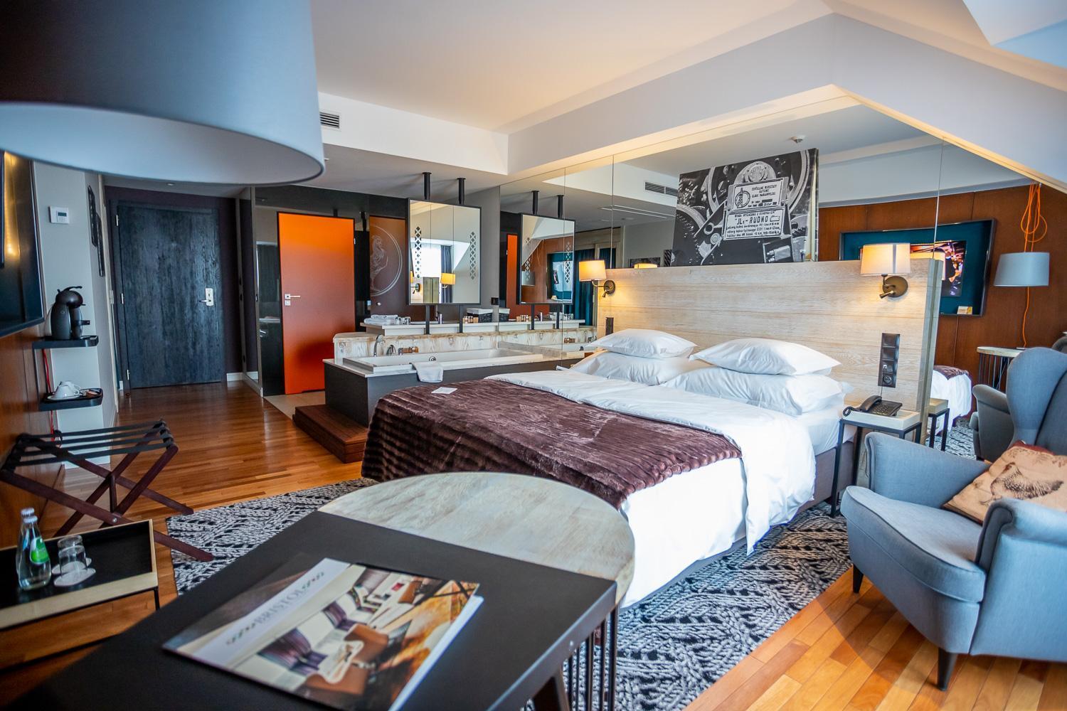Hotel Bristol Tradition And Luxury Rzeszow Dış mekan fotoğraf Suite